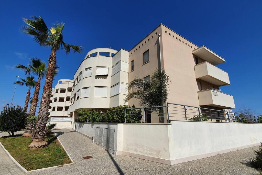 "Elle Home" Attico Panoramico Lecce Eksteriør bilde
