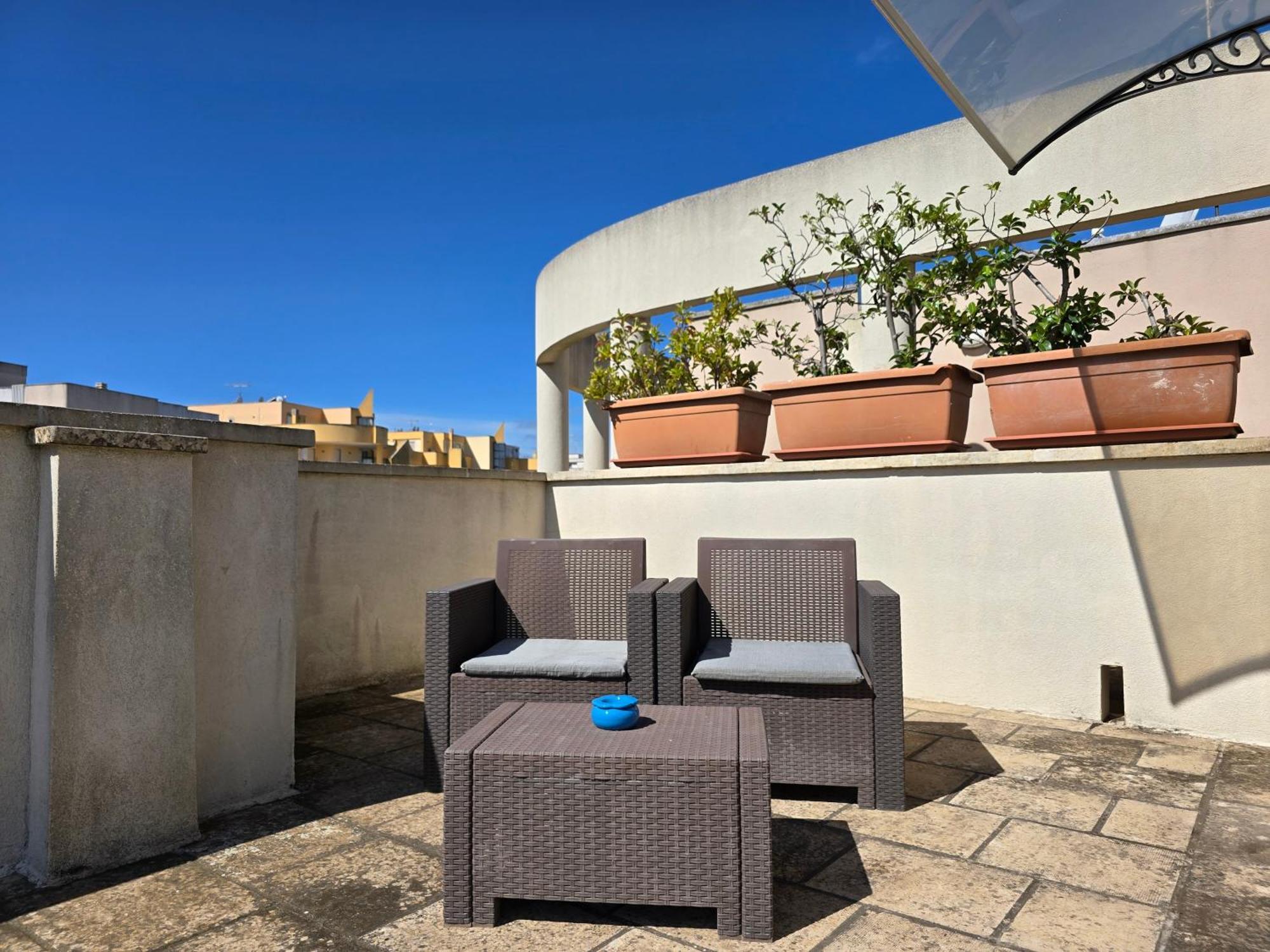 "Elle Home" Attico Panoramico Lecce Eksteriør bilde